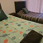 Comodo Y Amplio Departamento En Condominio Con Estacionamiento Privado