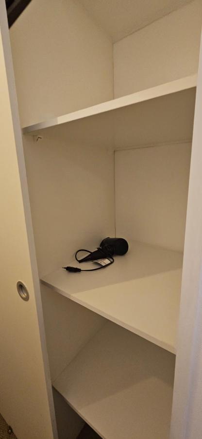 Comodo Y Amplio Departamento En Condominio Con Estacionamiento Privado Apartamento
