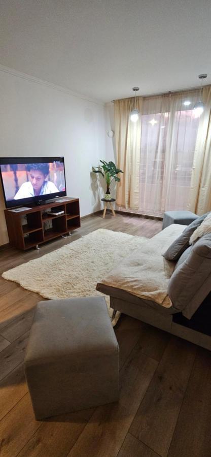 Comodo Y Amplio Departamento En Condominio Con Estacionamiento Privado Apartamento Rancagua